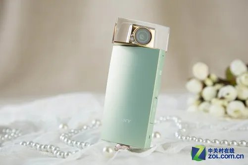 打造自拍新魅力 索尼靓咔kw1试用评测
