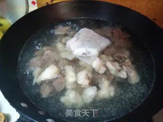 【西红柿炖牛肉】