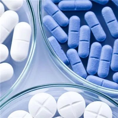 用亮甲可以治疗灰指甲吗