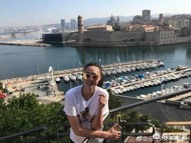 惠若琪微博晒法国旅游照，你觉得怎么样？