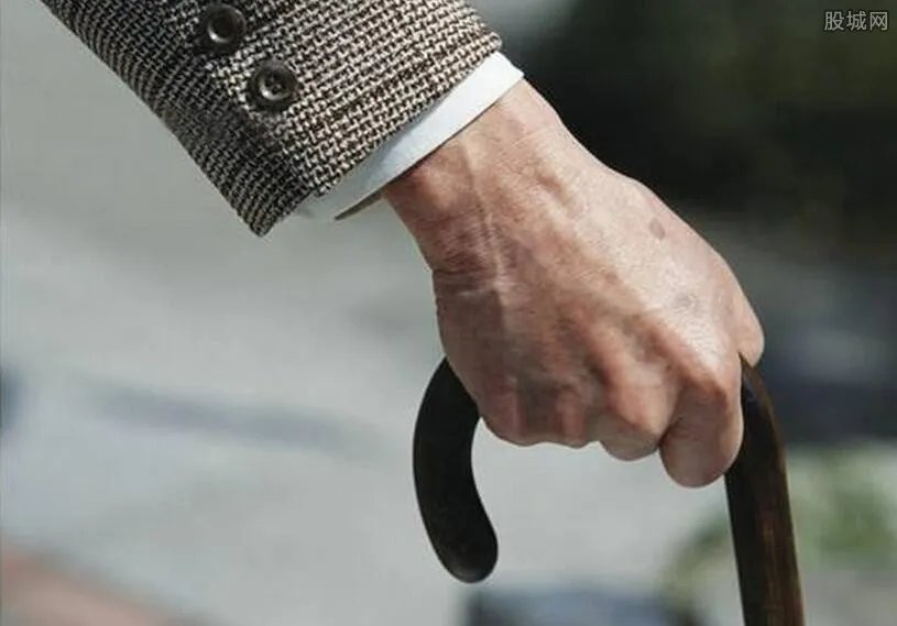 养老金上调最新消息：2018年养老金将迎十四连涨