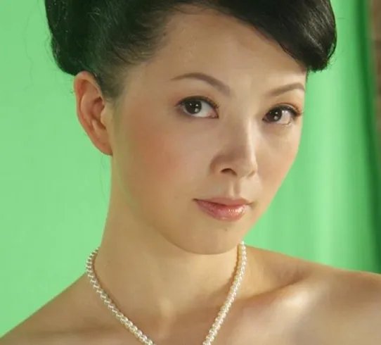 你怎么看待汪涵和仇晓的关系？