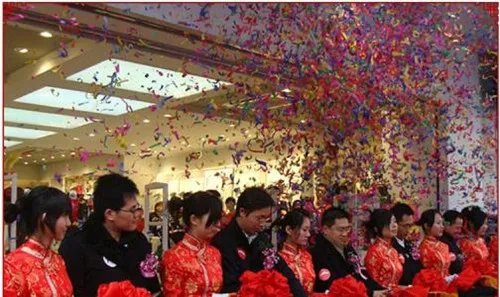 婚庆礼花筒一般多少钱  一般哪里有礼花筒卖