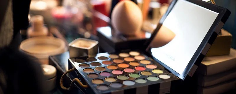 露华浓是哪个国家的品牌 露华浓是哪个旗下品牌