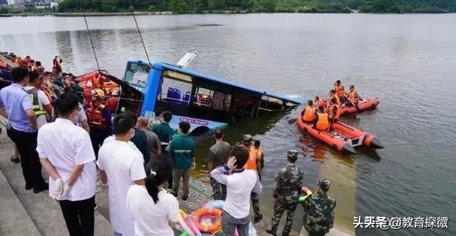 贵州公交坠湖，司机蓄意报复社会，这样的悲剧能否避免？