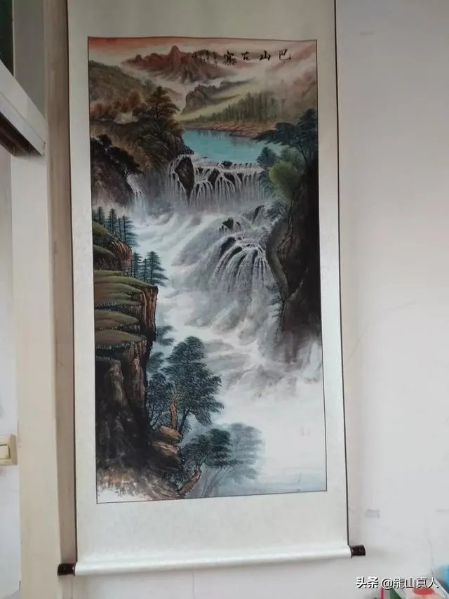 我花8000元买了三张国画,请内行点评一下,值吗?