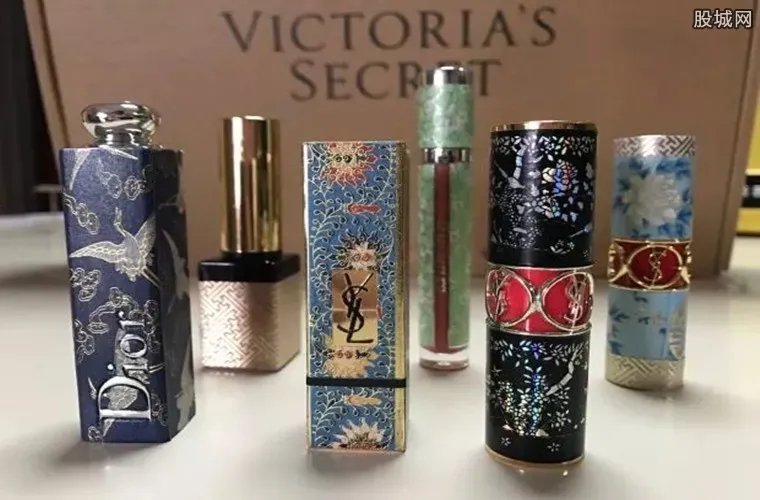 口红贴膜 90后帅哥给口红贴膜收入高