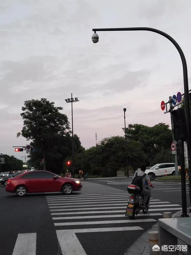 杭州当外卖员好吗？一个月多少钱？