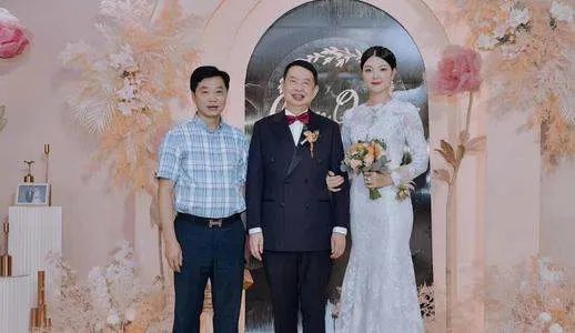 紫金矿业董事长陈景河近日大婚，他的前妻去哪里了？