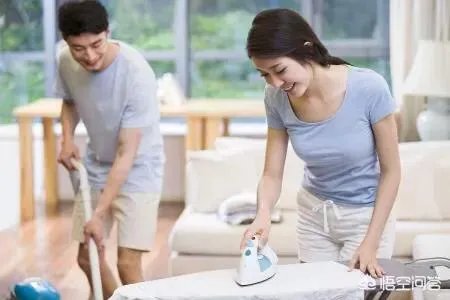 “老婆比保姆还便宜,有什么理由不爱”,你怎么看山东卫视春晚小品的争议台词?