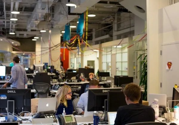 Facebook员工平均年薪11.7万美元，还有哪些企业员工的平均年薪可以与Facebook对比？