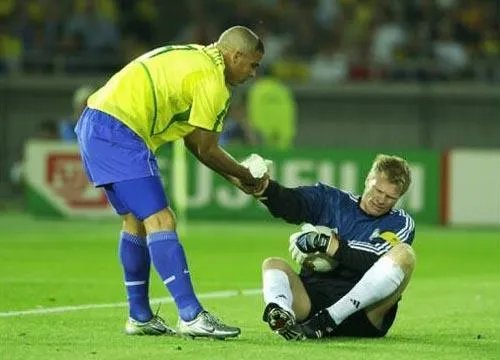 你看过的哪场足球比赛堪称一个人的表演赛？