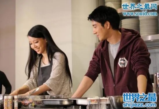 王力宏妻子李靓蕾个人资料曝光,家庭背景吓死人