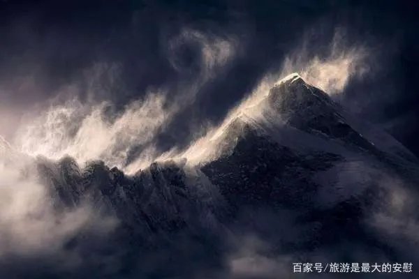 能乘直升机直接登顶珠峰吗？