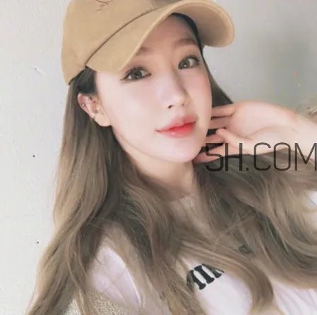 2018年流行发型及颜色 2018流行什么发型颜色