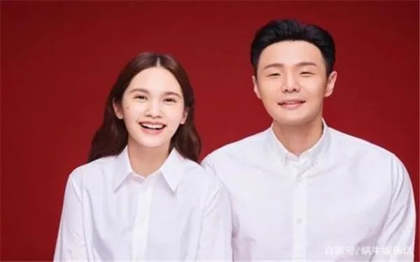 李荣浩获杨丞琳姐妹团捧场，陈妍希颜值惹争议，岁月给她留下了怎样的痕迹？