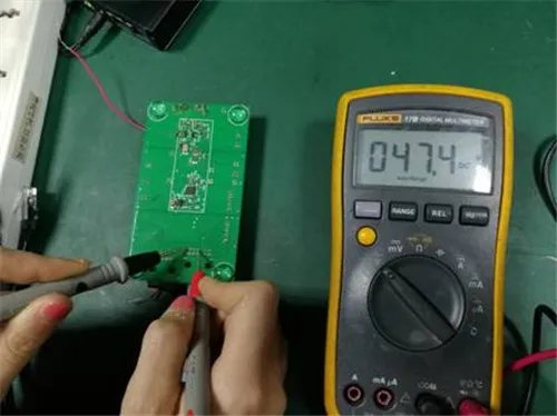 万用表如何使用