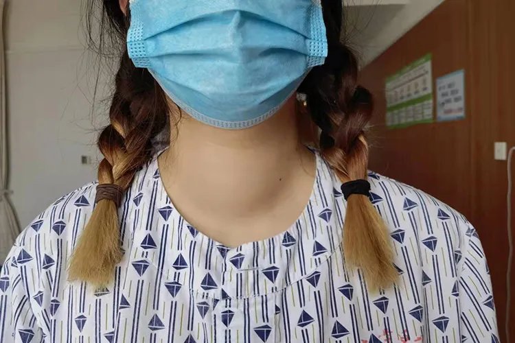 甲状腺肿大图片