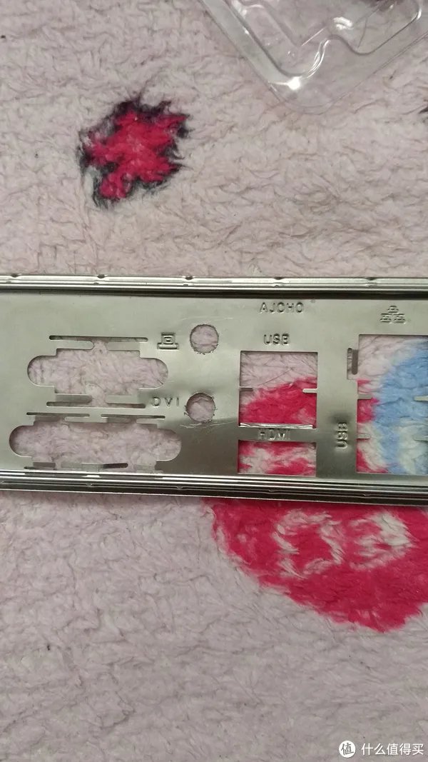 万由 U-NAS 硬件改造，不一样的高级玩法