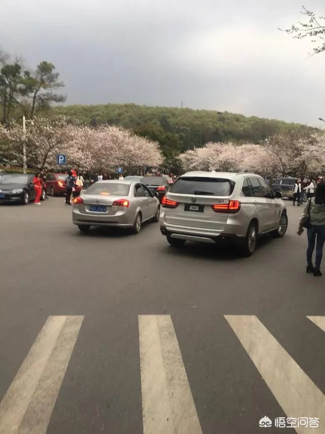 为什么概念车设计不会被大量用于量产车？