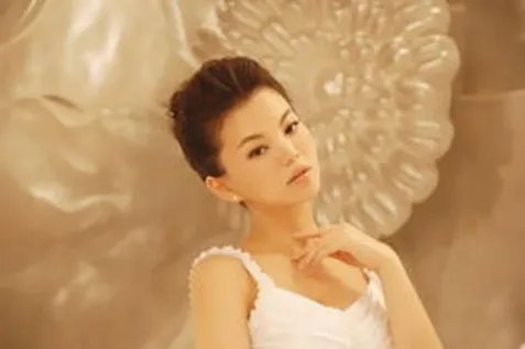 李湘主持的节目有哪些？ 被曝离开《快乐大本营》后办了公司