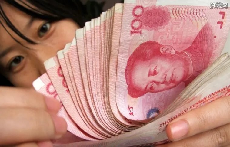 雷峰塔高薪招保安 年薪8万怎么联系招聘方？