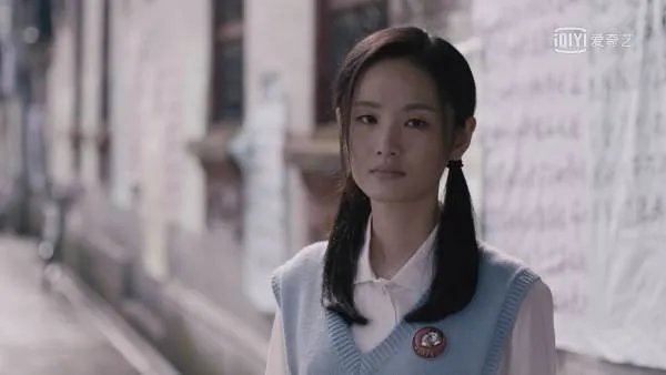 外滩钟声余佩佩的扮演者是谁