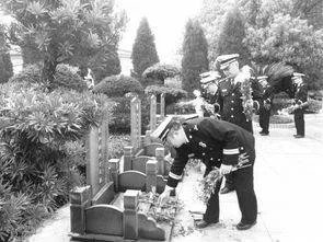 洪水冲走的消防员应不应该被追认为烈士？