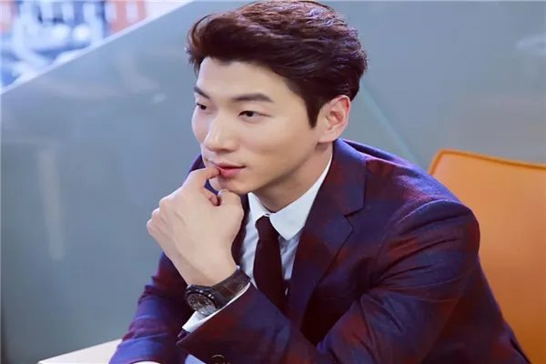 张亮寇静2017年就离婚了！为什么现在才报？