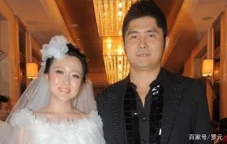 潘长江女儿30岁嫁豪门,人称“潘十亿”的潘阳如今过得怎么样?