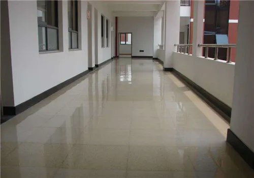 镜面砖优缺点有哪些  镜面砖有划痕如何处理