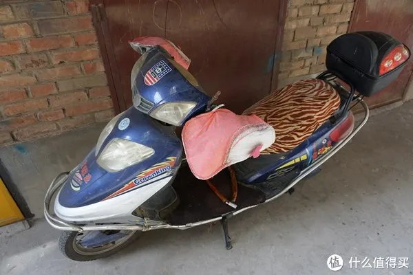 不粉不黑——小牛电动车 N1、M1 对比使用体验(附真人秀)