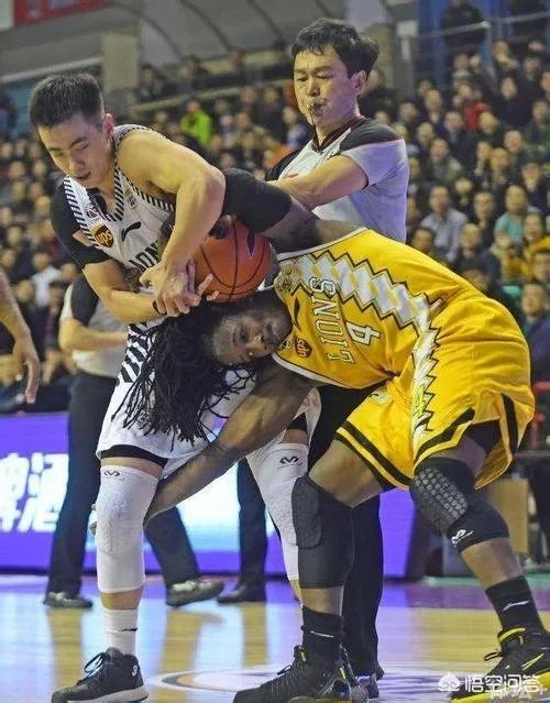 辽宁男篮实力真的不如广厦吗，位置对比我怎么感觉辽宁更好呢？