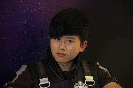 张杰入职上海大学电影学院担任教师，你怎么看？