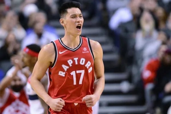 资源很好的林书豪做出定居台湾的决定是什么原因呢？