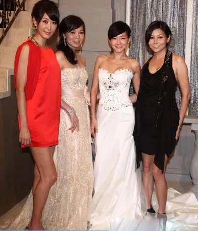 小s婚礼图片曝光  揭秘大s小s的家庭背景