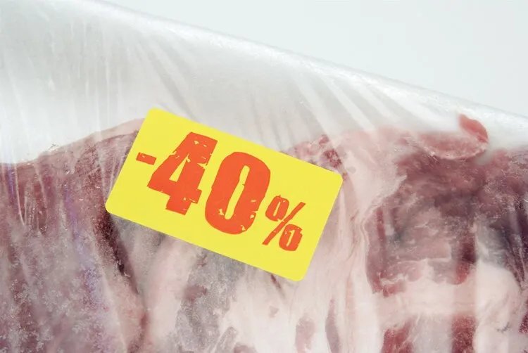 保鲜膜不仅有毒还致癌？提醒：爱用保鲜膜的人，4点事项要注意