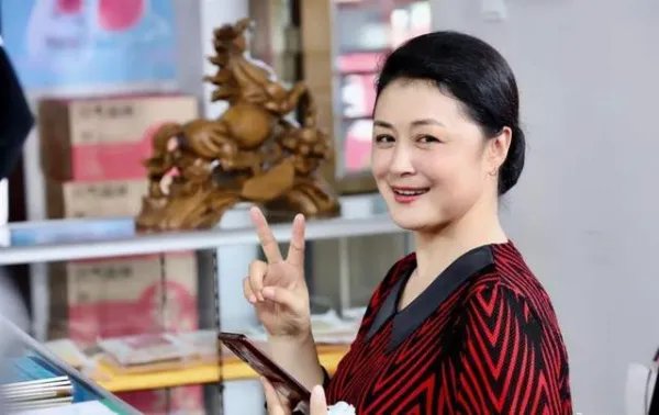 于月仙告别仪式在甘肃金昌举行,她的告别仪式都有哪些人去了