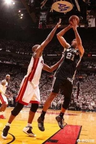 NBA球员经常使用邓肯那样的打板投篮技术吗?为什么?