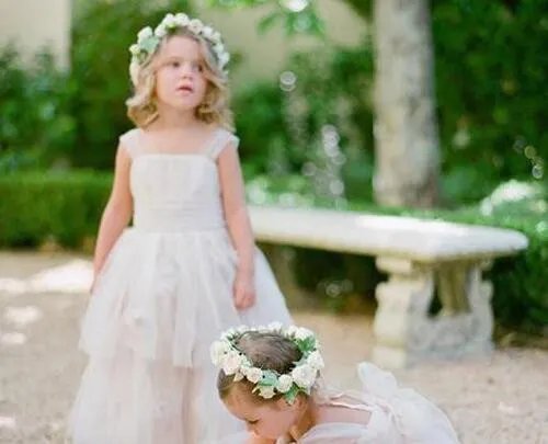 女花童发型图片大全  花童发型怎么设计好看