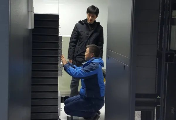 男朋友天天加班，怎么办？