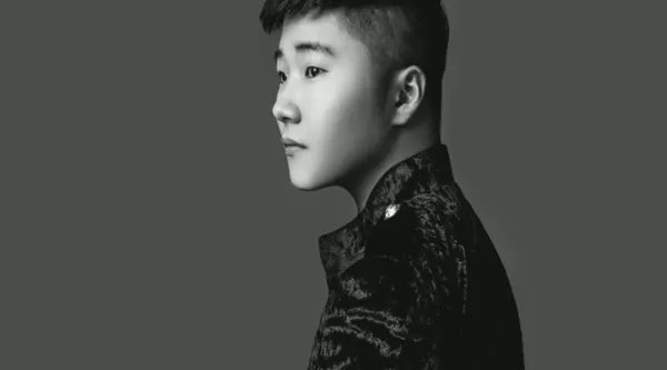 “我以为我可以把你忘记”是哪首歌的歌词？