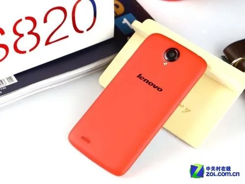 唯美女性智能机 联想S820到货1700元