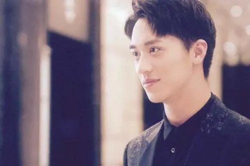 许魏洲曾获“2018华人杰出青年歌手”奖,他在流量小生中处于什么水平?