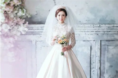 温州婚纱店前十推荐 租一套婚纱大概要多少钱