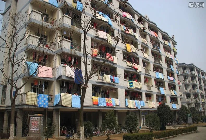 高校退还住宿费 退还3个月费用总计1700余万元