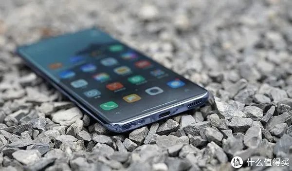 小米手机评测对比:友商不能专业一点?