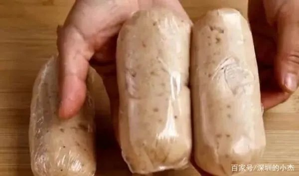 鸡胸肉的做法很多,怎么做才可以外酥里嫩吃不够?