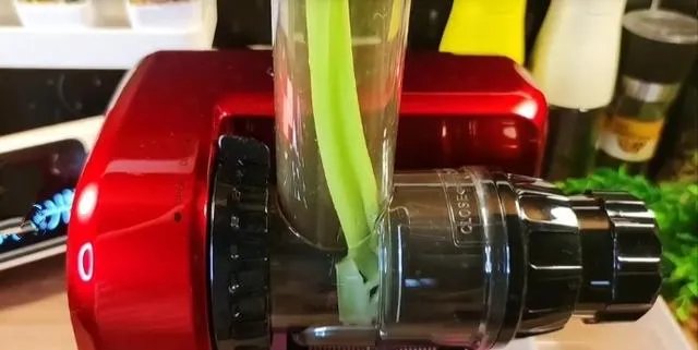 西芹汁的正确饮用方法？