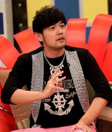 周杰伦康熙来了被小S吃豆腐 昆凌说漏嘴自曝和周杰伦已同居